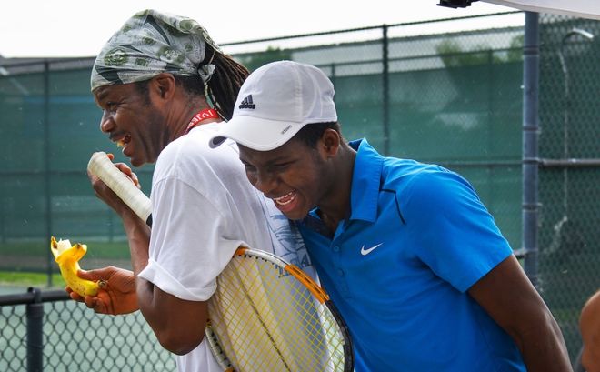 级而战的球 级而战的球